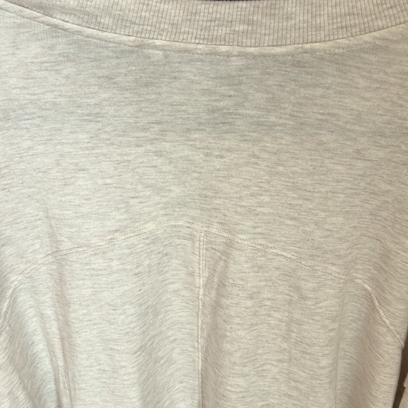 Athleta Heathered Oatmeal Long Sleeve Knit Tee With Drawstring Waist NWOT - Picture 4 of 8